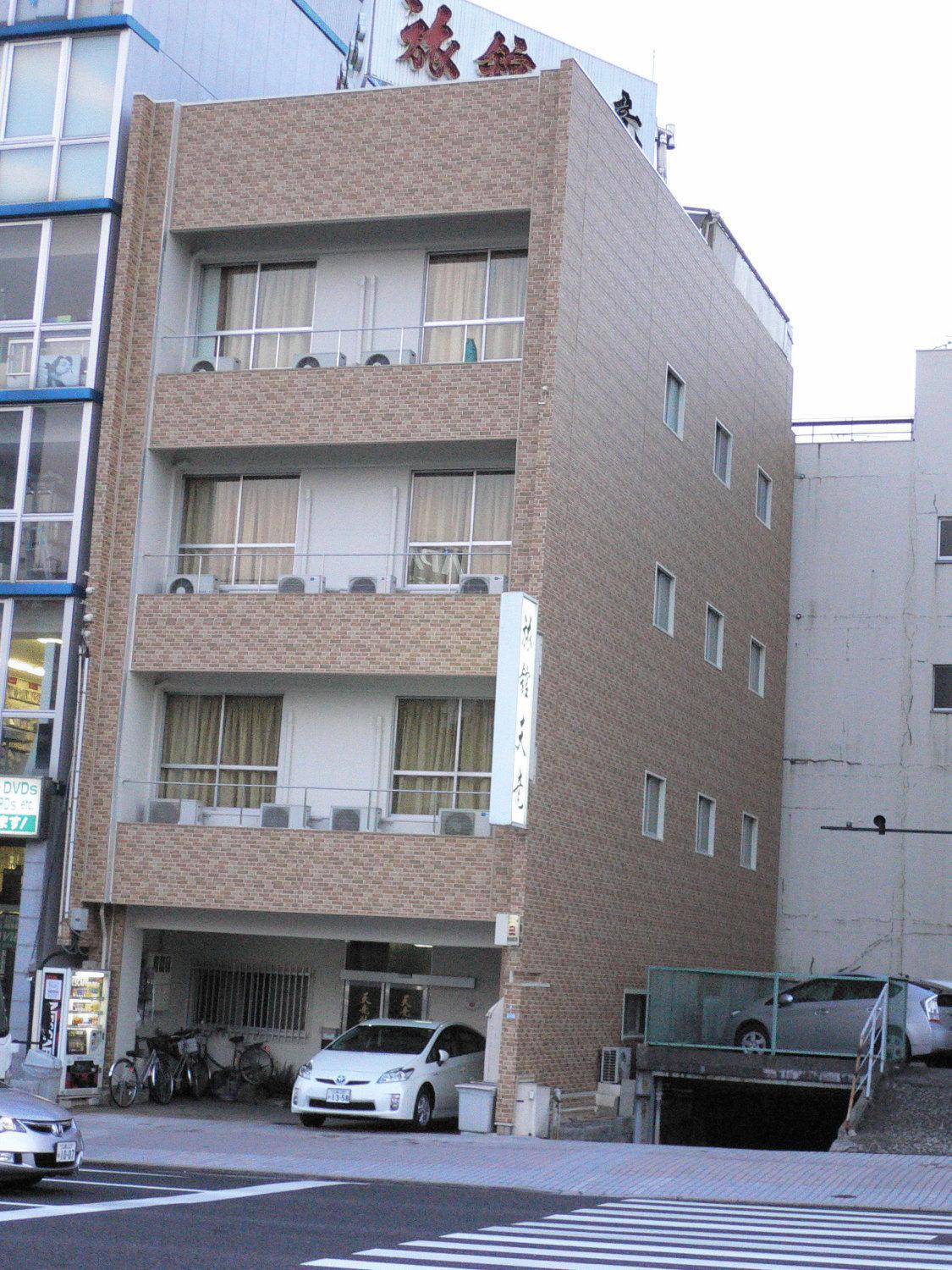 Tenryu Ryokan Hiroshima Buitenkant foto