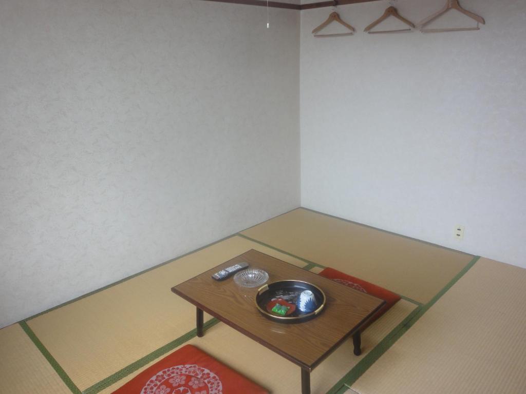 Tenryu Ryokan Hiroshima Kamer foto