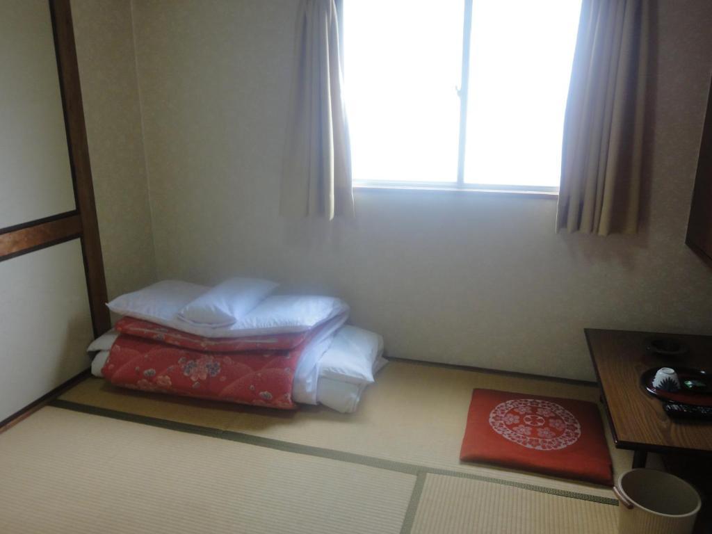 Tenryu Ryokan Hiroshima Kamer foto
